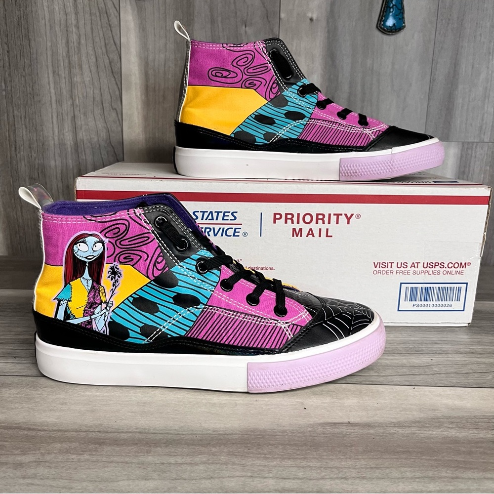 Disney Nightmare Before Christmas Ground Up High Top Sneakers Womens 7.5 Cute